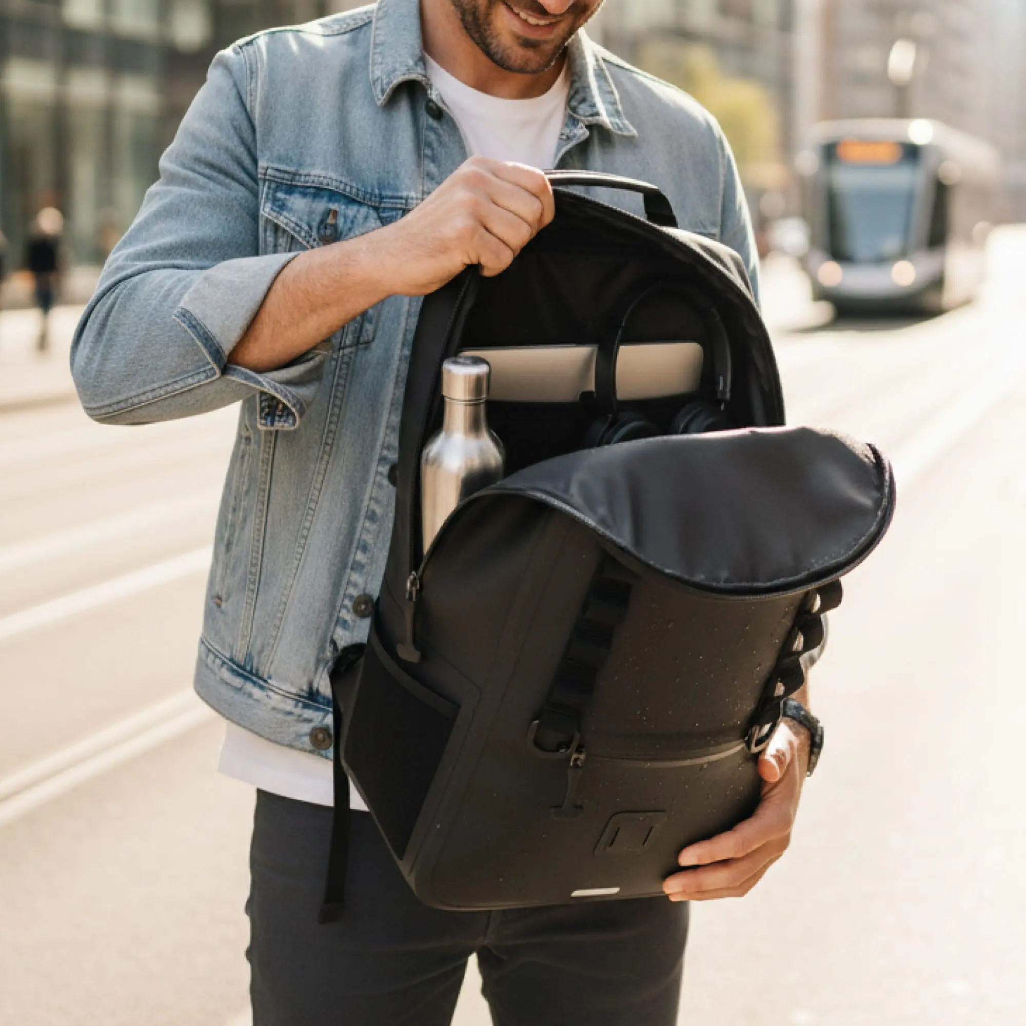 Waterproof Backpack 15L - Image 7